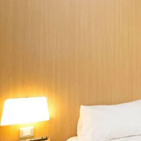 Centre Verlaine 2* 그르노블