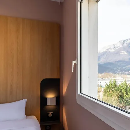 Centre Verlaine 2* Γκρενόμπλ