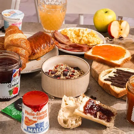 Centre Verlaine Hotel 2*