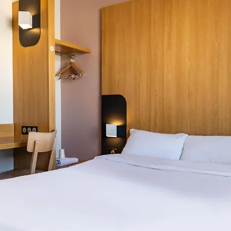 Centre Verlaine Hotel