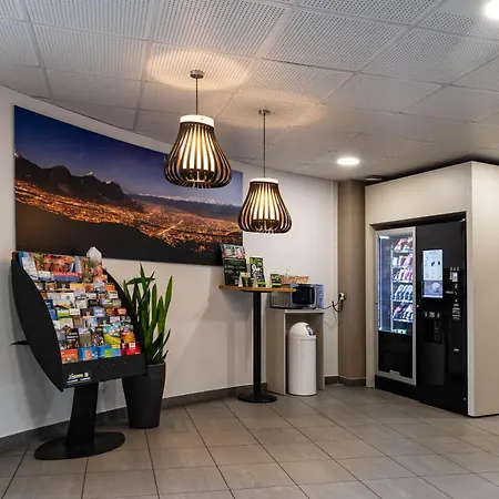 Centre Verlaine Hotel 2*