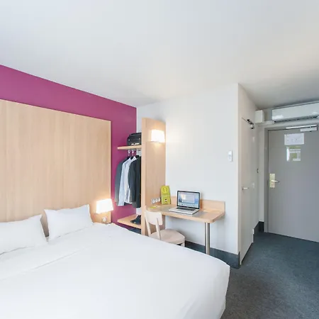 Centre Verlaine Hotell 2*